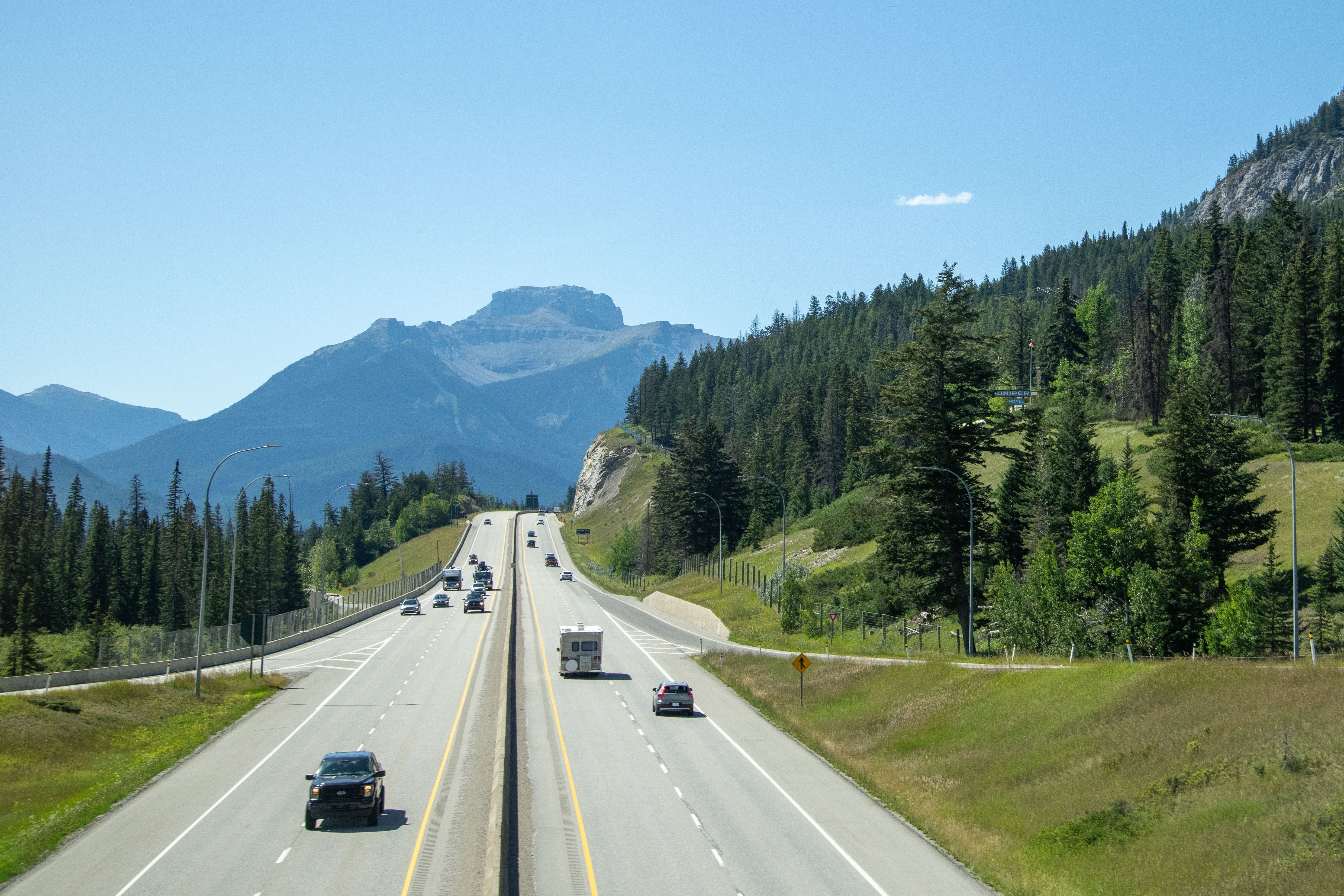 Emcon Services Inc. (Alberta Province, Canada)